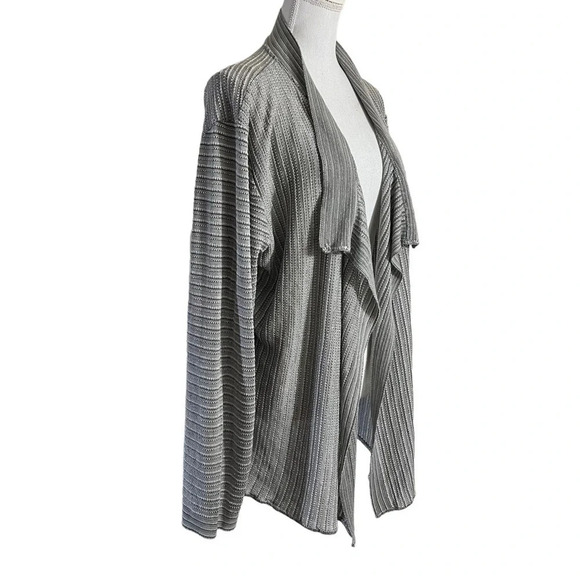 Ashley Stewart NEW Metallic Pull On Shrug Cardigan Sweater 22 24 Silver Gray Top - Picture 2 of 5